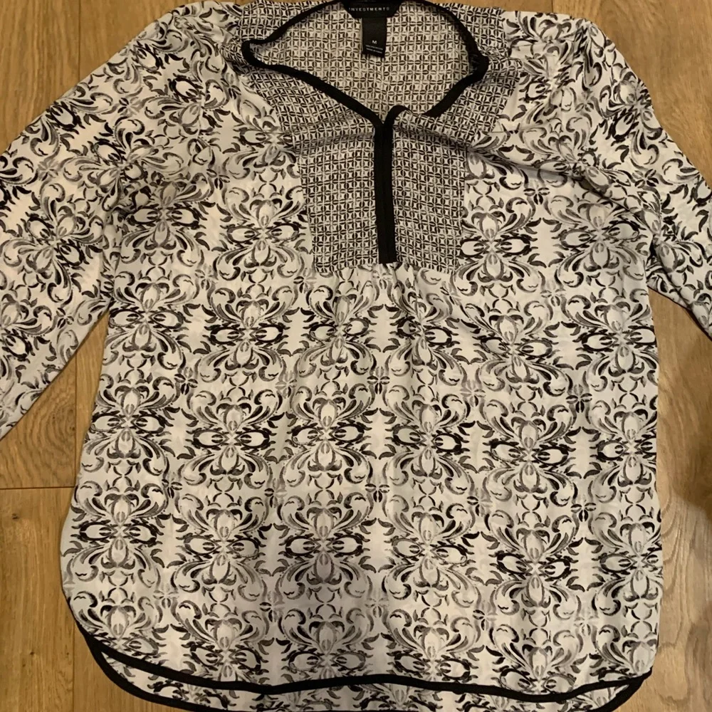 Blouse - Picture 1 of 1